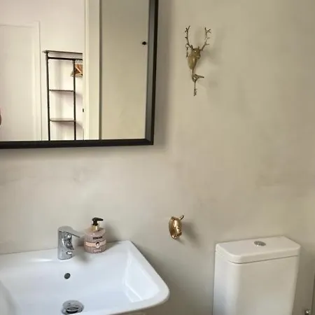 Moderno Con Piscina Privada * Sevilla