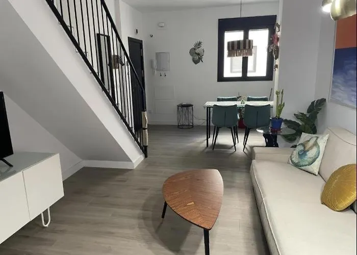 Moderno Con Piscina Privada