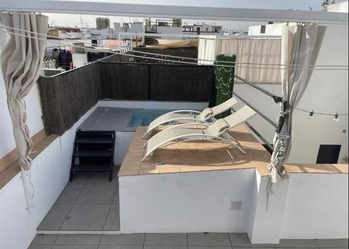 Moderno Con Piscina Privada *